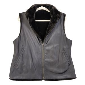 Blassport Womens Reversible Faux Fur Vest‎ Size Medium Brown Zip Front Mob Wife